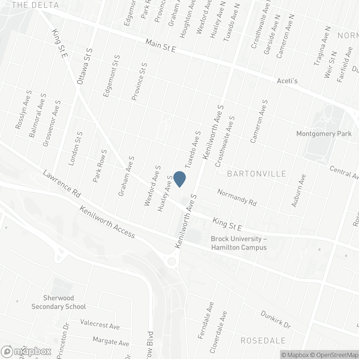 196 TUXEDO AVE AVENUE, Hamilton, Ontario L8K 2S4